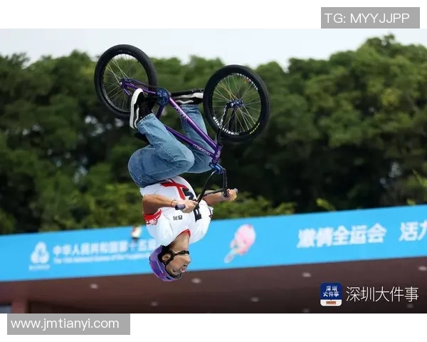 深圳极限运动队团队协作探秘：激情与默契的完美结合